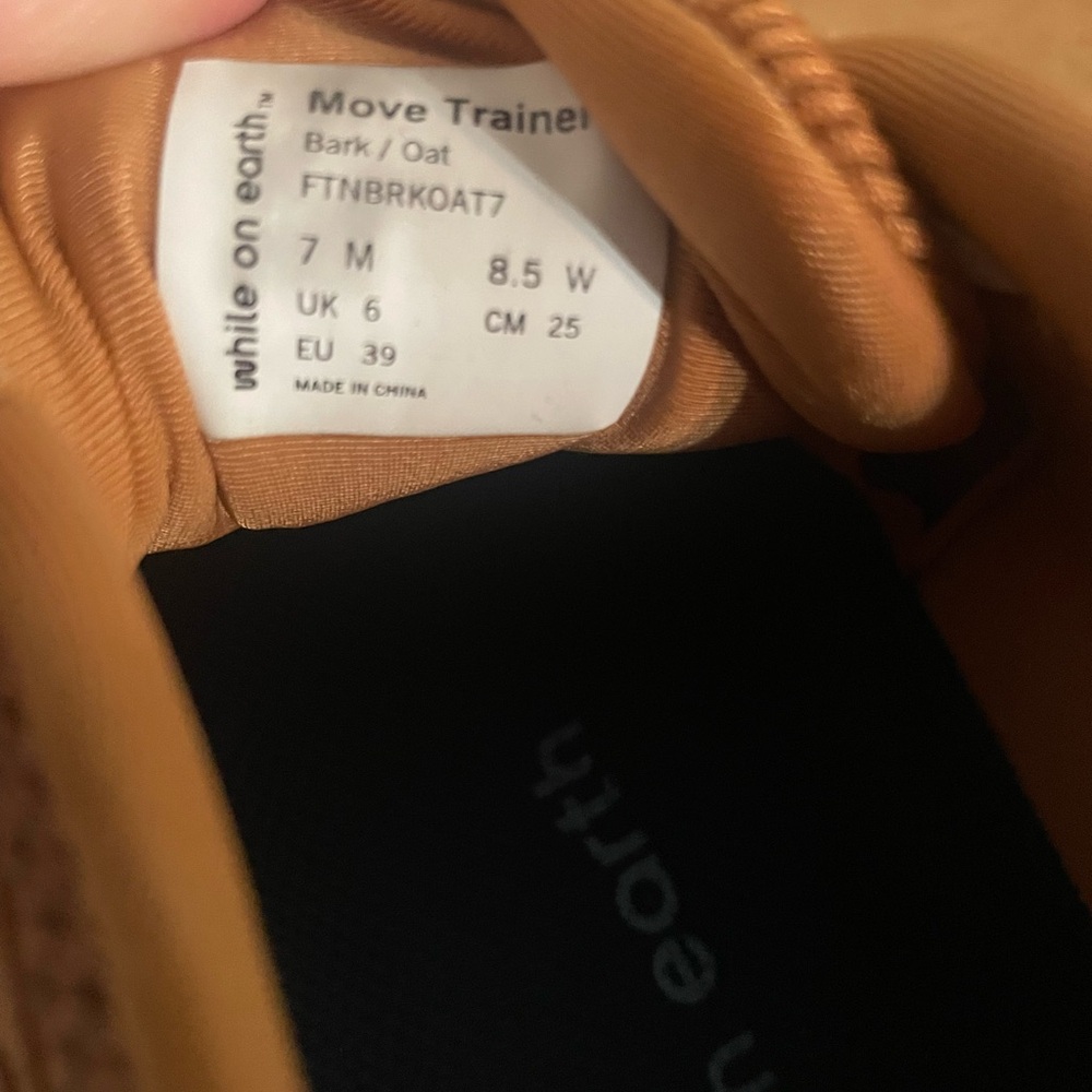 While On Earth Move Athletic Sneakers - Picture 9 of 10